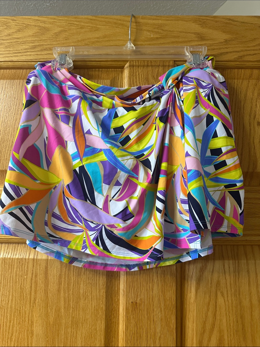 Bleu Rod Beattie Multicolor Abstract Print Skirt - Purple, Yellow, Pink